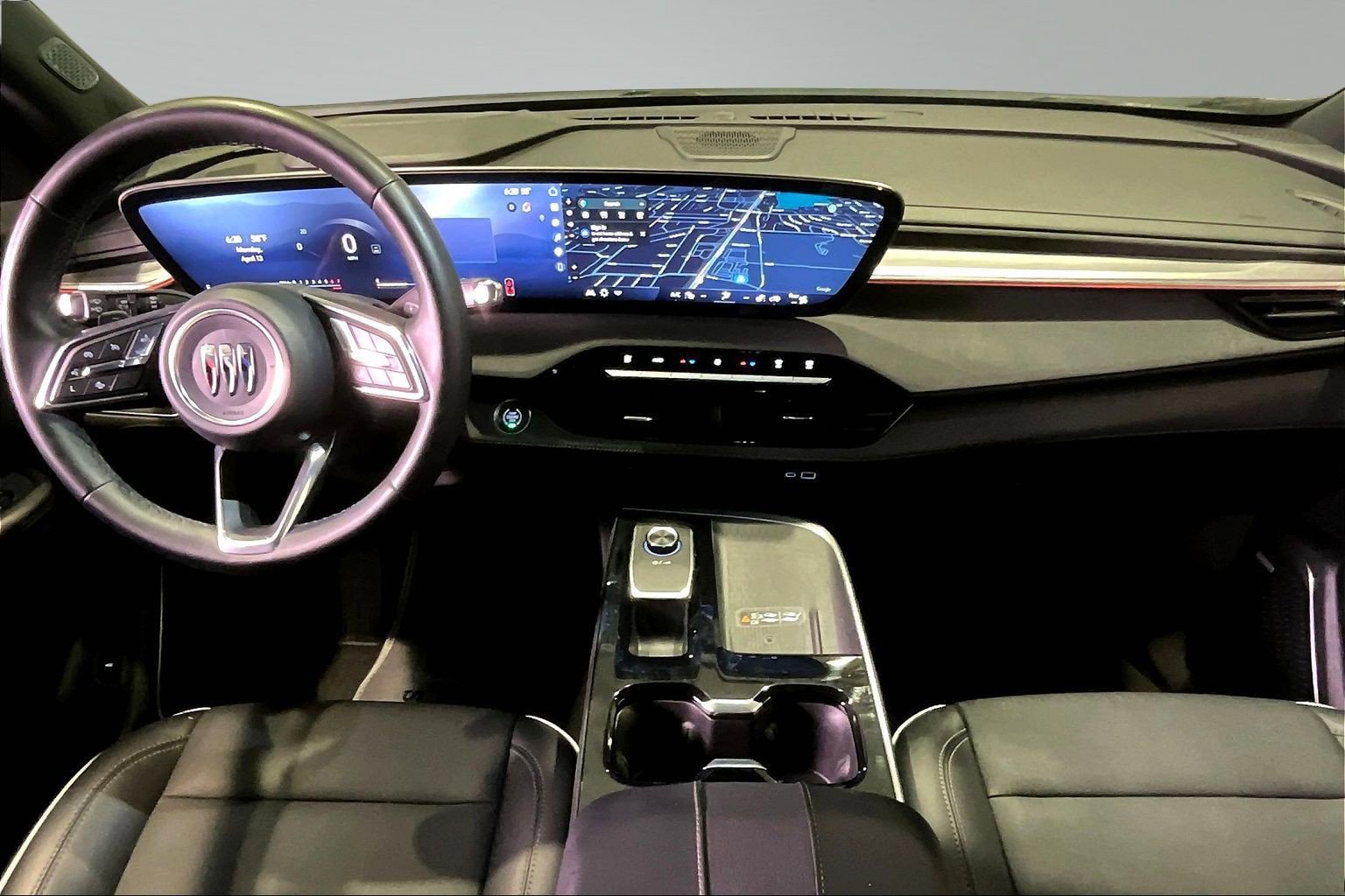 Used 2025 Buick Enclave Preferred image 7