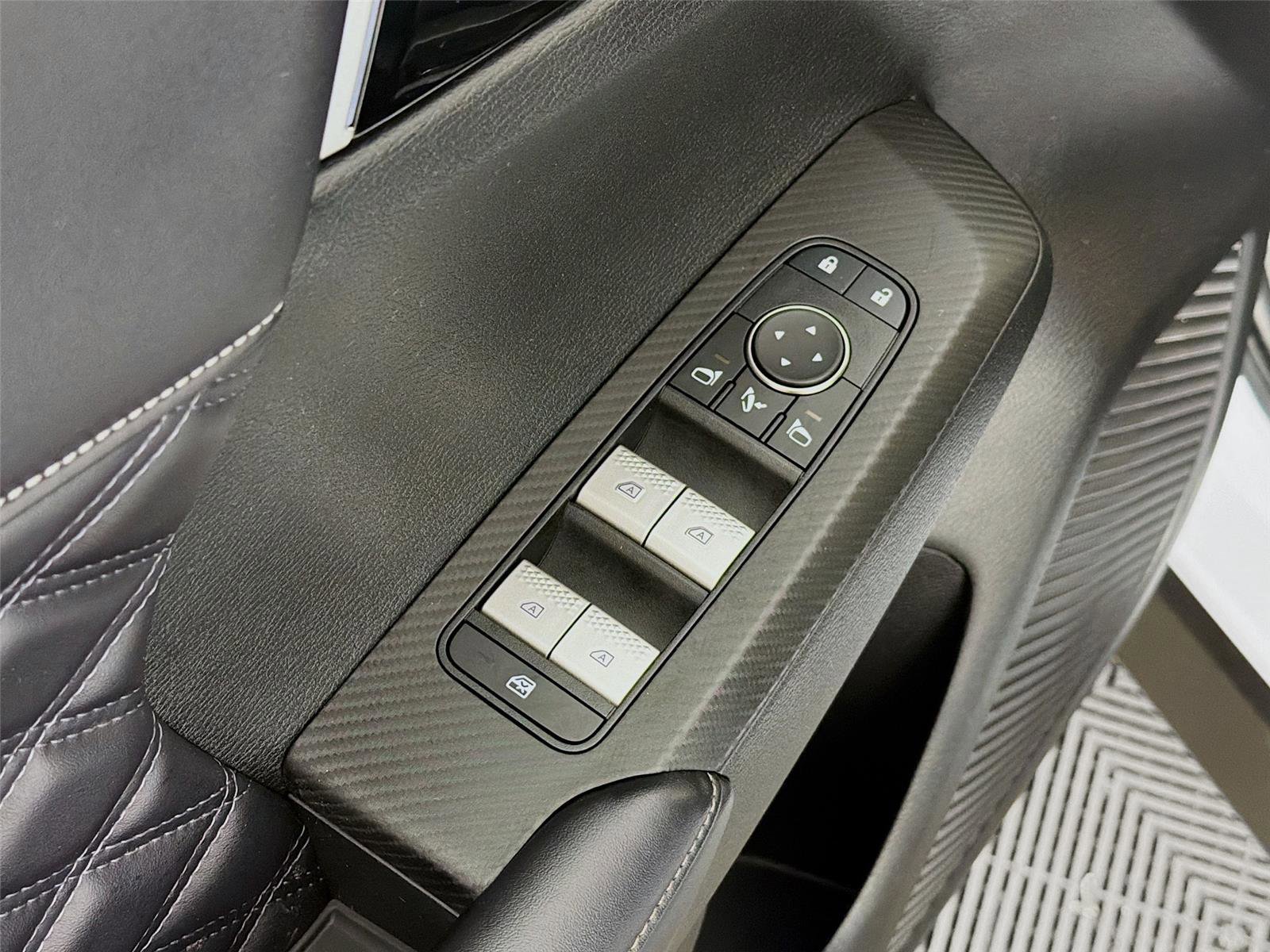 Used 2023 Mitsubishi Outlander SEL Black Edition AWD/4WD image 19