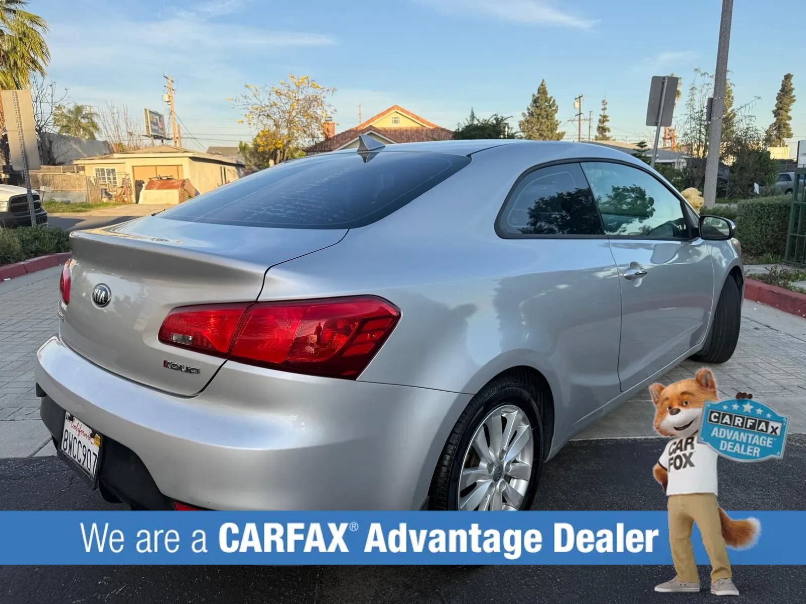Used 2015 Kia Forte Koup EX FWD image 4