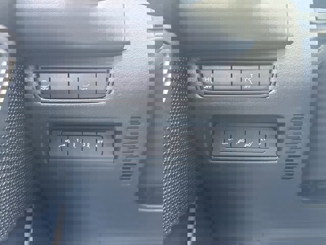 Used 2025 MAZDA CX-50 AWD 2.5 S w/ Cargo Package image 13