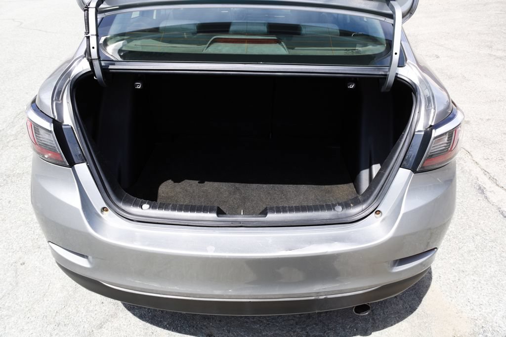 Used 2016 Scion iA FWD image 32