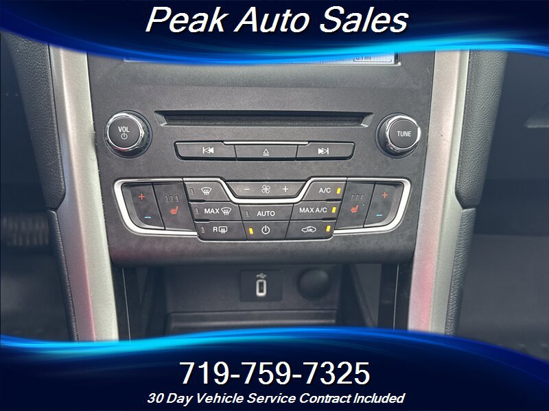Used 2018 Ford Fusion SE w/ Equipment Group 602A FWD image 23
