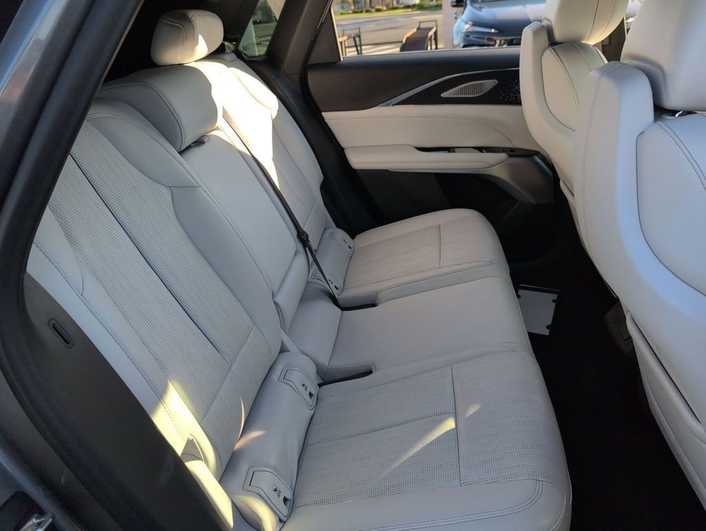 Certified 2023 Cadillac Lyriq 2WD image 26