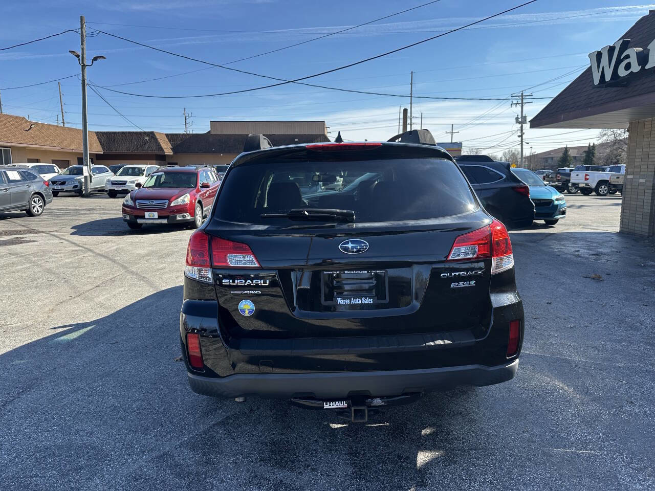 Used 2013 Subaru Outback 2.5i Limited w/ Special Appearance Pkg AWD/4WD image 10