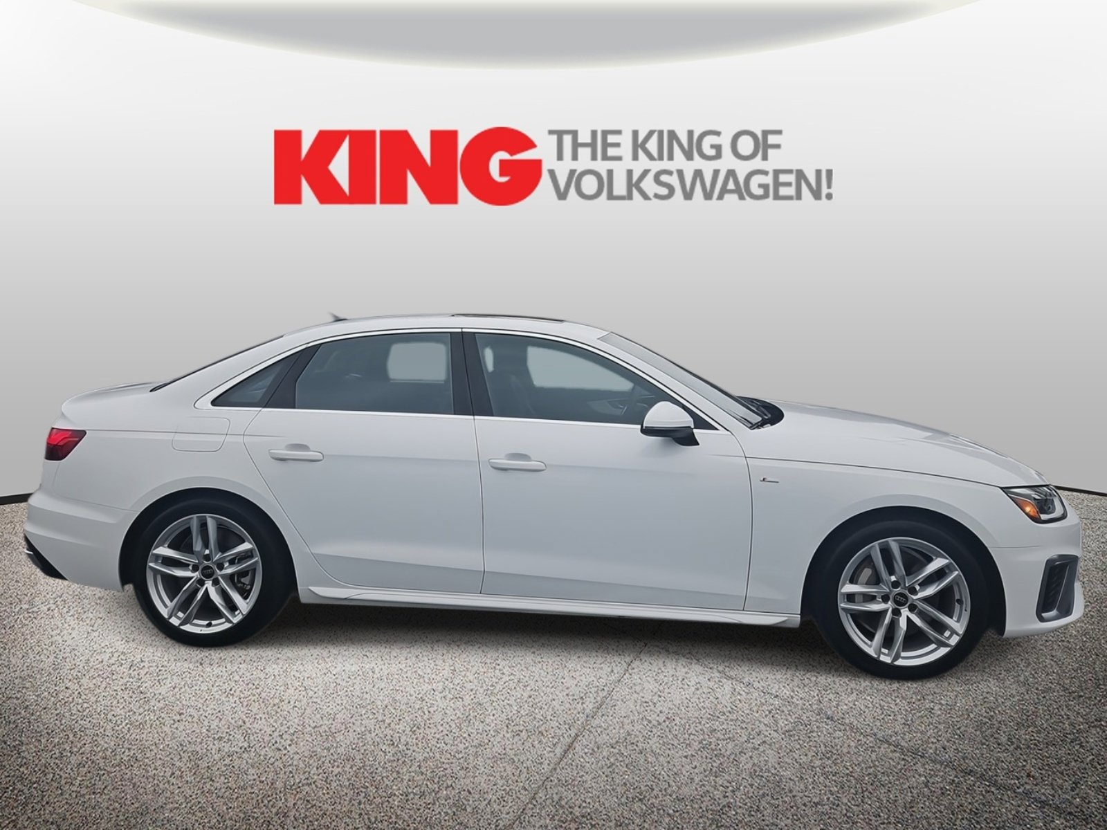 Used 2024 Audi A4 2.0T Premium Plus w/ Premium Plus Package image 2