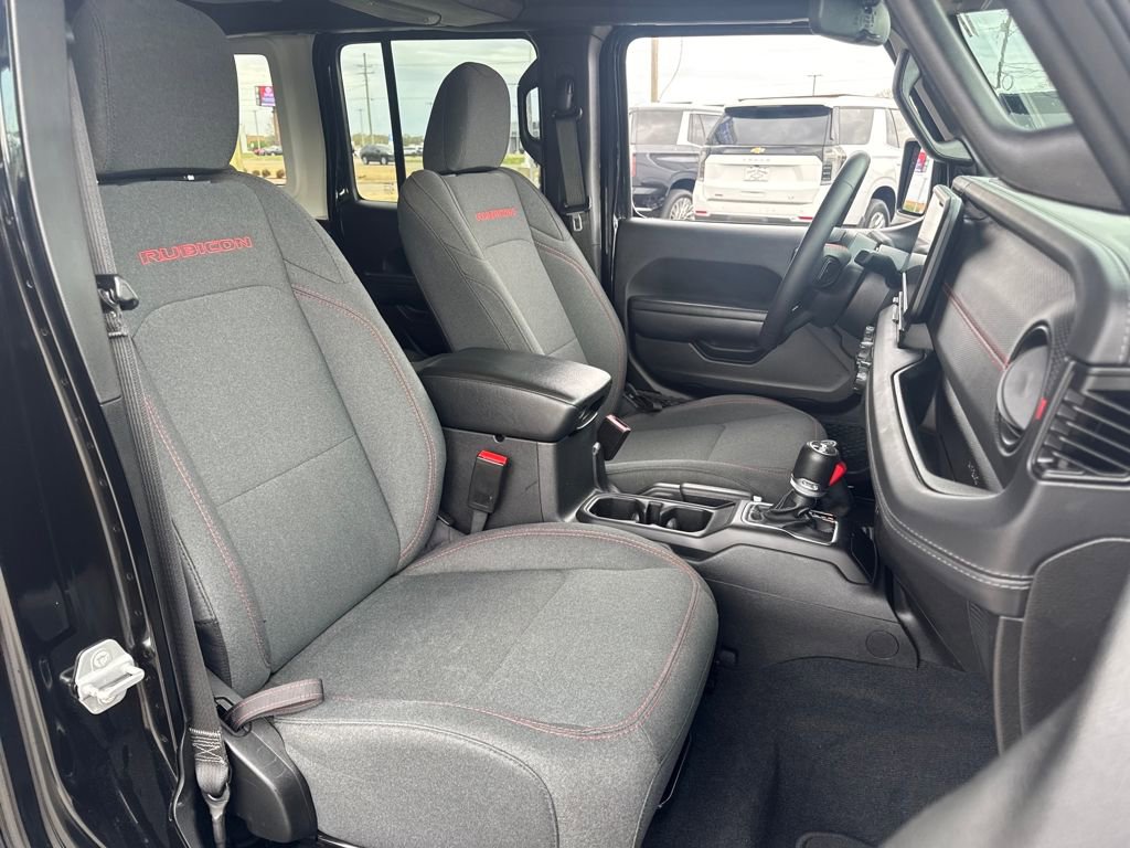 Used 2024 Jeep Wrangler Unlimited Rubicon image 12