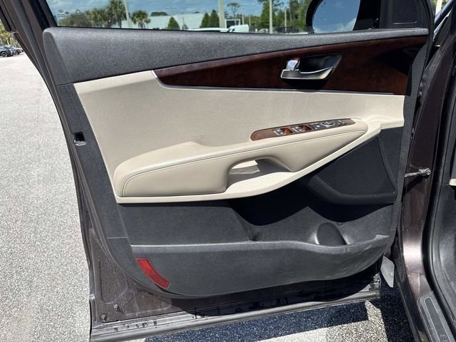 Used 2017 Kia Sorento EX w/ EX Premium Package image 18