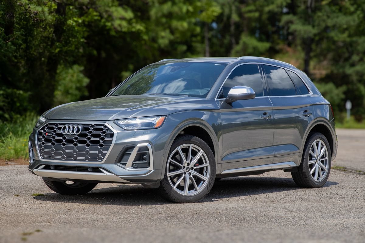 Used 2022 Audi SQ5 Prestige w/ Prestige Package AWD/4WD image 1