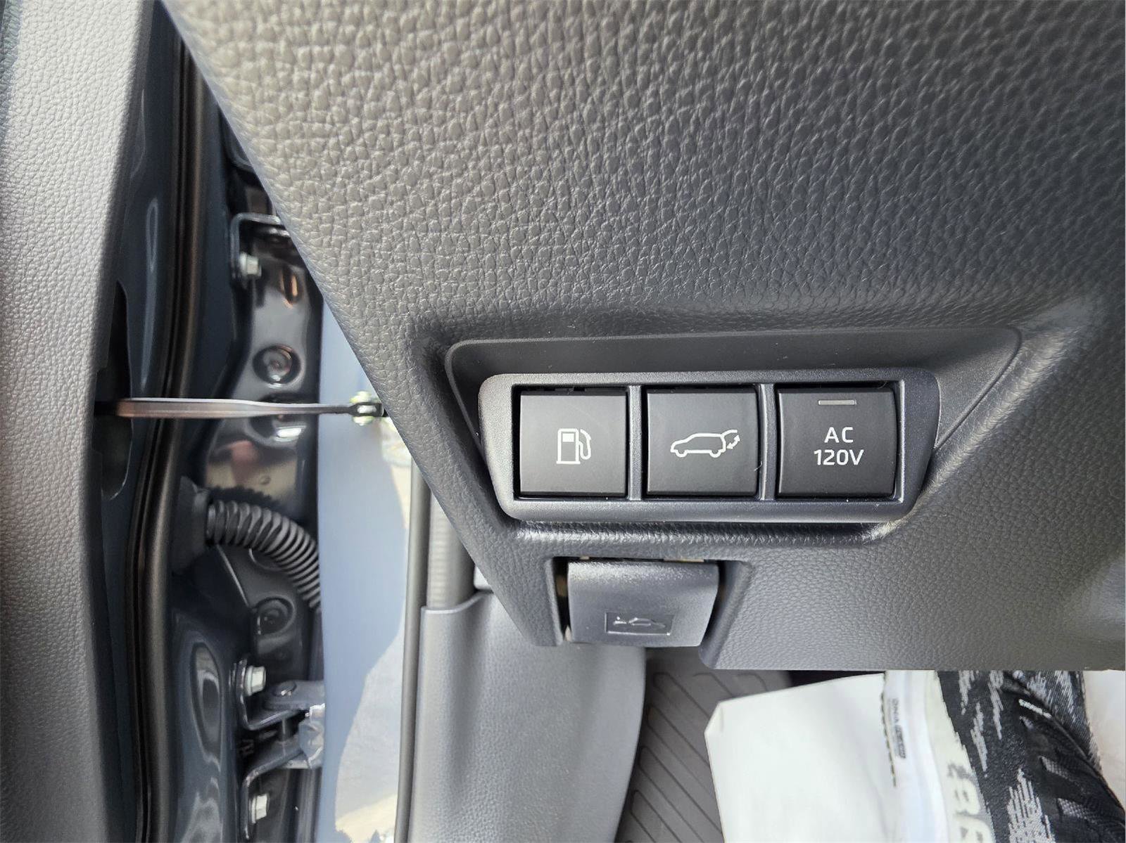 New 2026 Toyota Prius Plug-In Hybrid image 28