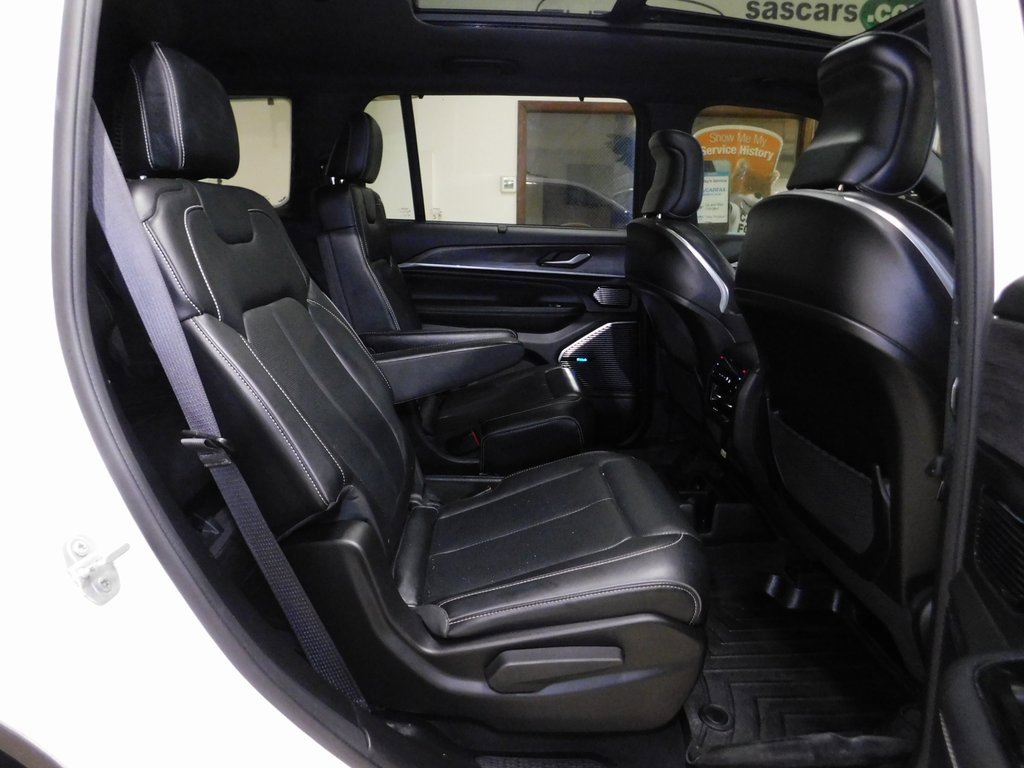 Used 2022 Jeep Grand Cherokee L Overland w/ Luxury Tech Group IV image 93