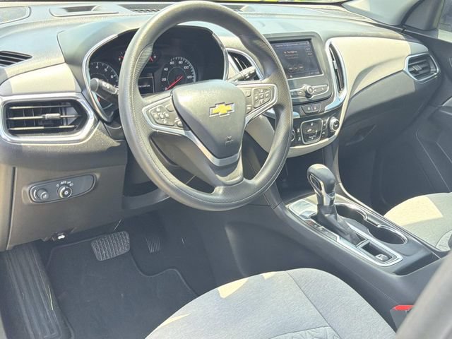 Used 2023 Chevrolet Equinox LS FWD image 18