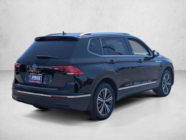 Used 2024 Volkswagen Tiguan Wolfsburg Edition FWD image 5