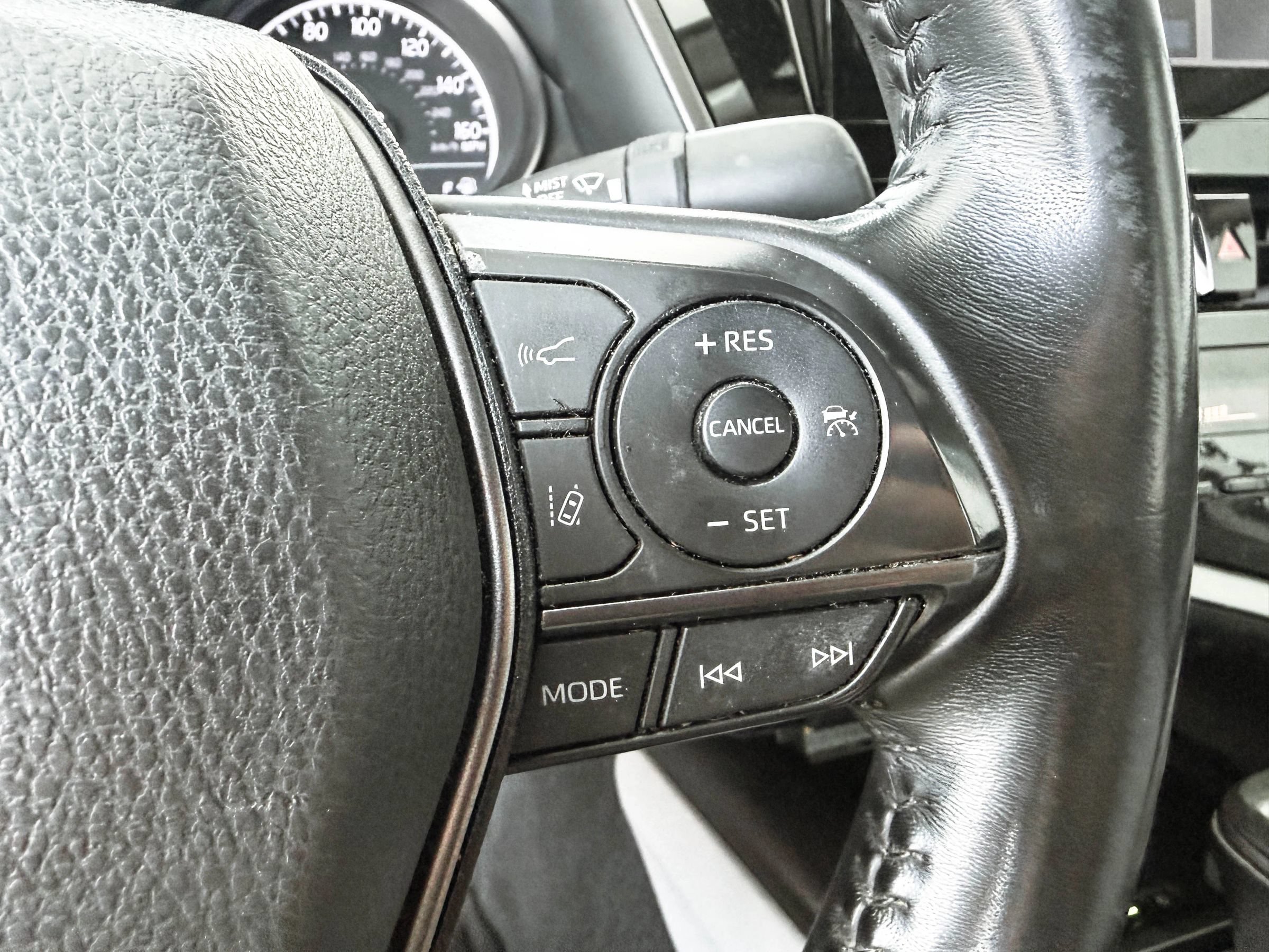 Used 2021 Toyota Camry SE w/ Audio Upgrade Package FWD image 23