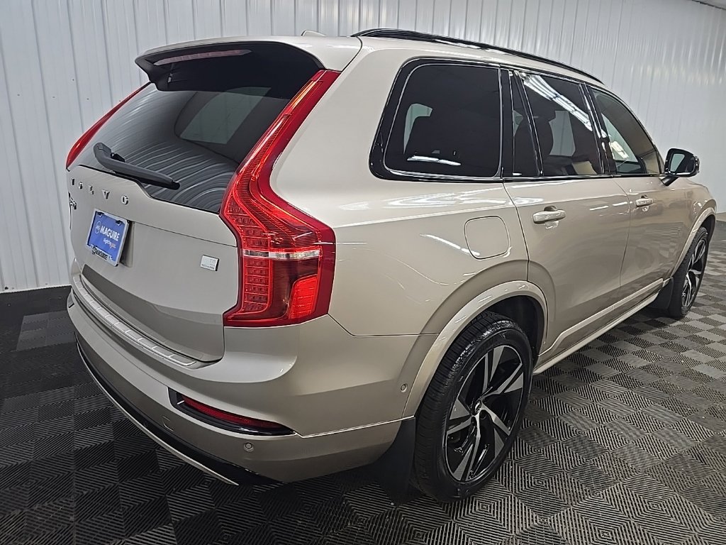 Used 2023 Volvo XC90 T8 Plus w/ Protection Package AWD/4WD image 10