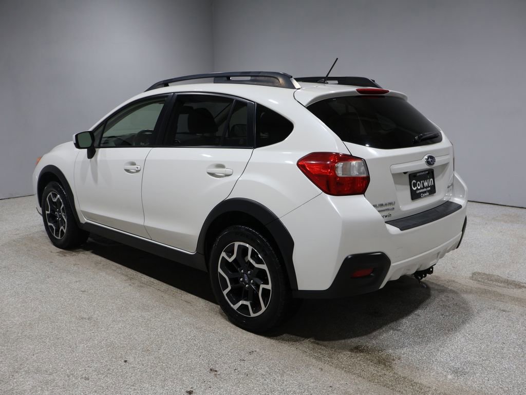 Used 2016 Subaru Crosstrek 2.0i Premium w/ Moonroof Package image 4