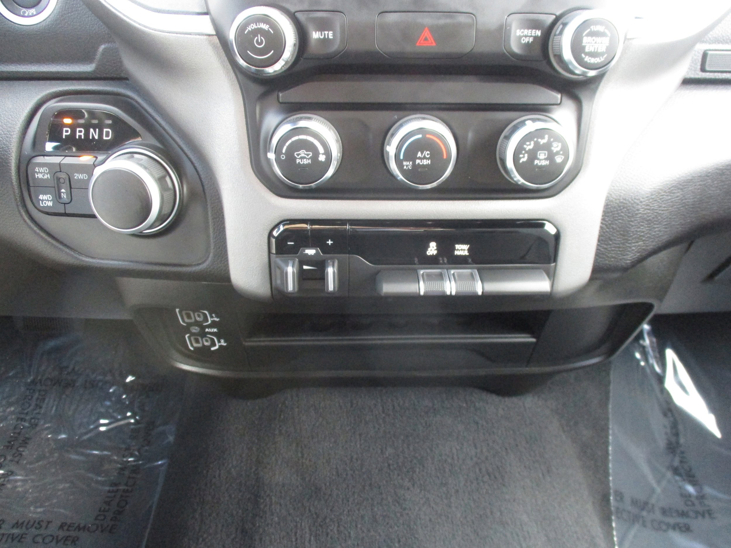 Used 2024 RAM 2500 Big Horn w/ Bed Utility Group AWD/4WD image 31