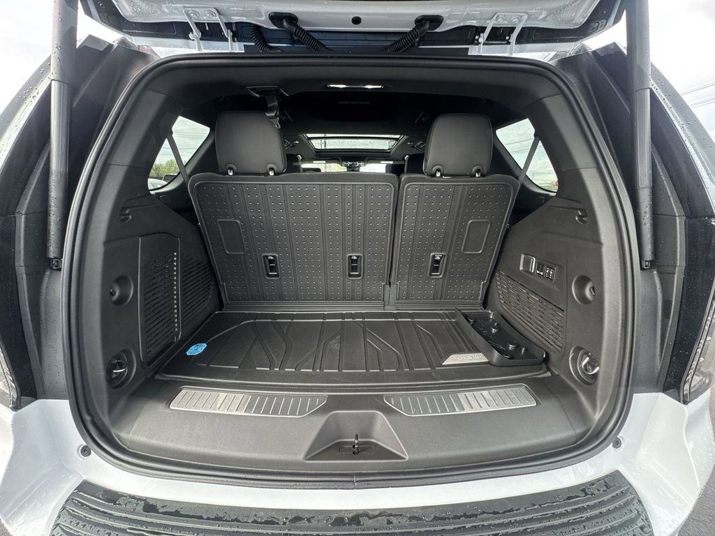 New 2026 Chevrolet Tahoe Premier AWD/4WD image 25