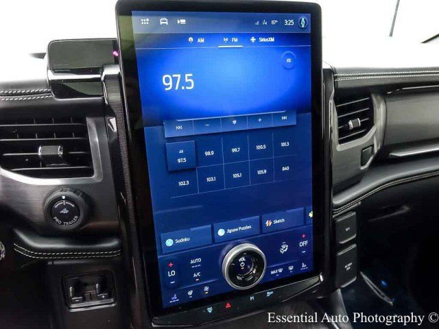 Used 2023 Ford F150 Lightning Platinum AWD/4WD image 16
