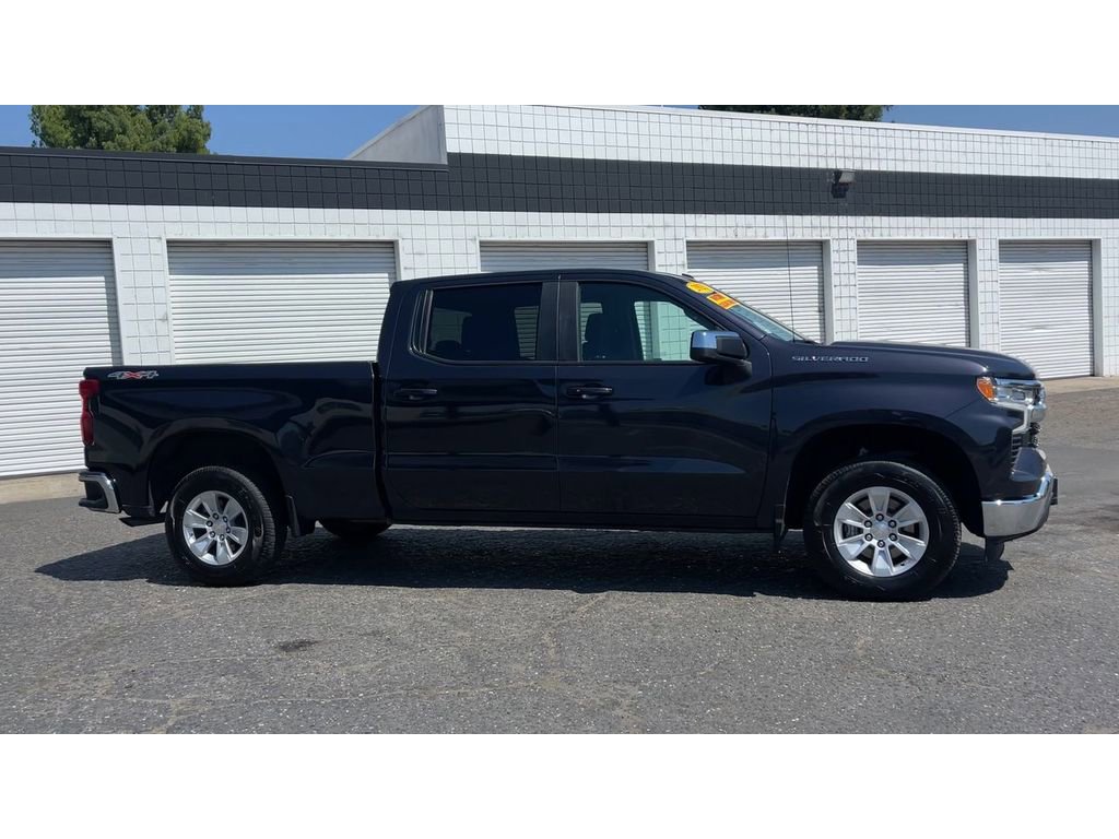Used 2023 Chevrolet Silverado 1500 LT w/ Protection Package image 4