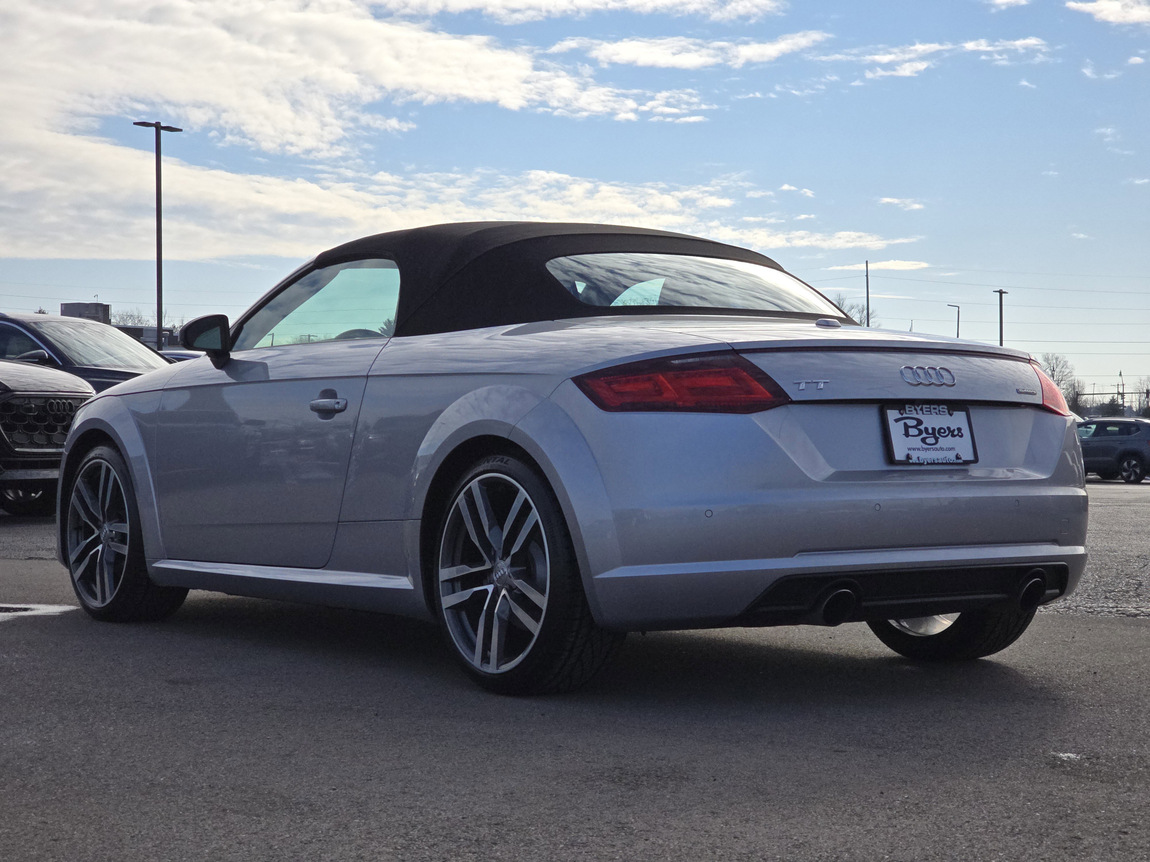 Used 2016 Audi TT 2.0T w/ Technology Package image 27