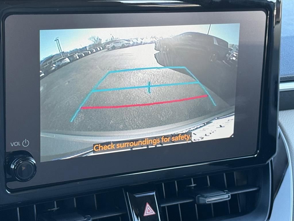 Used 2026 Toyota Corolla Cross L image 22