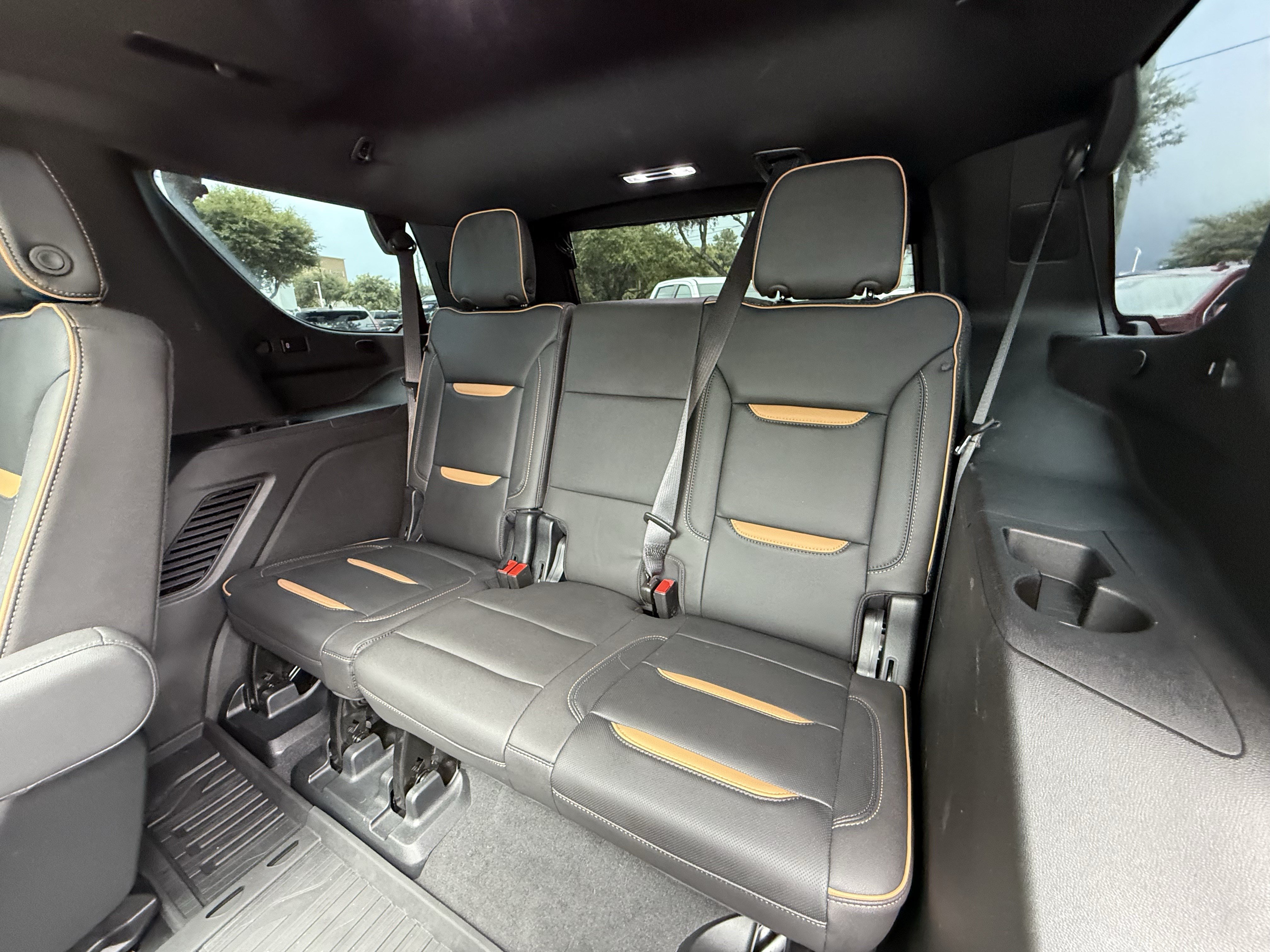 Used 2023 GMC Yukon AT4 w/ Max Trailering Package AWD/4WD image 31