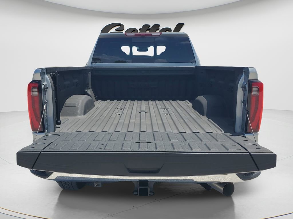 Used 2025 GMC Sierra 3500 SLT w/ SLT Premium Package AWD/4WD image 12