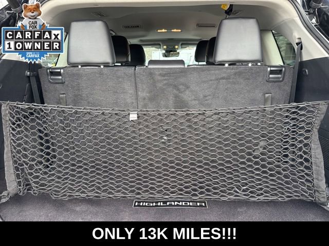 Used 2023 Toyota Highlander XLE AWD/4WD image 31
