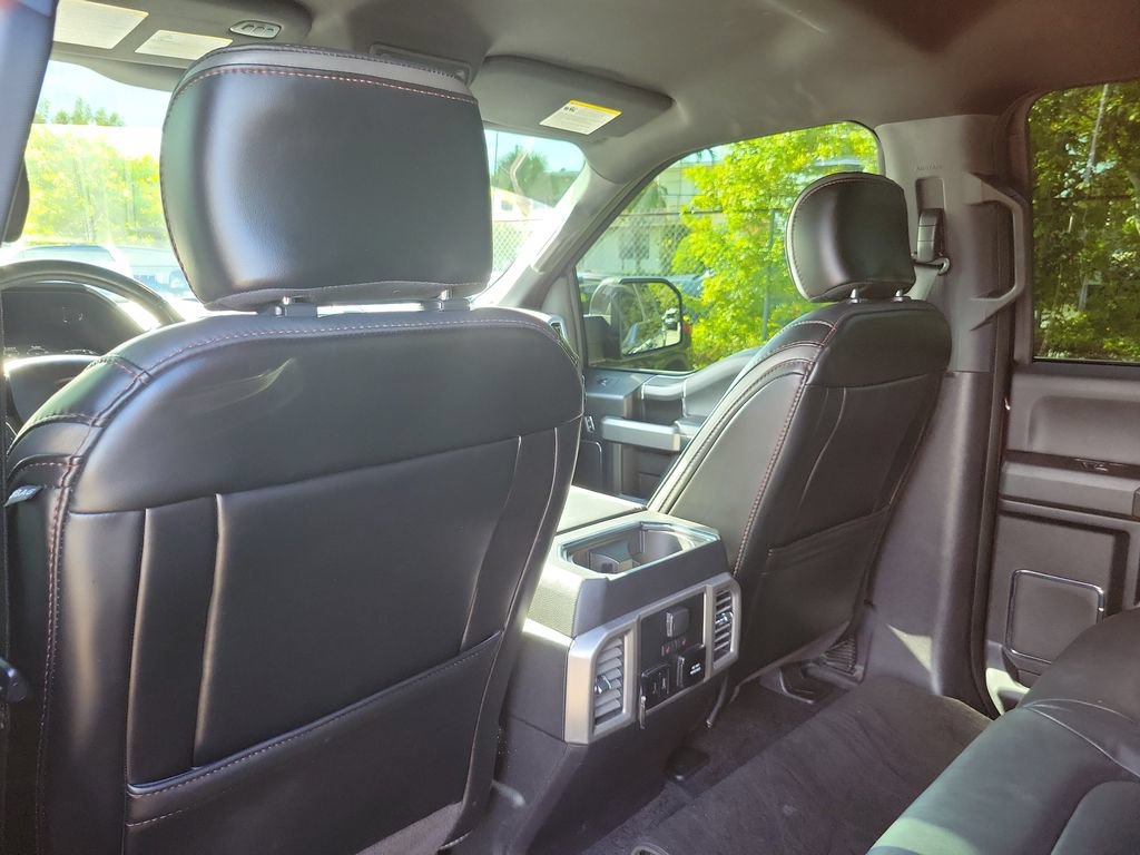 Used 2018 Ford F150 Platinum w/ Equipment Group 701A Luxury AWD/4WD image 15