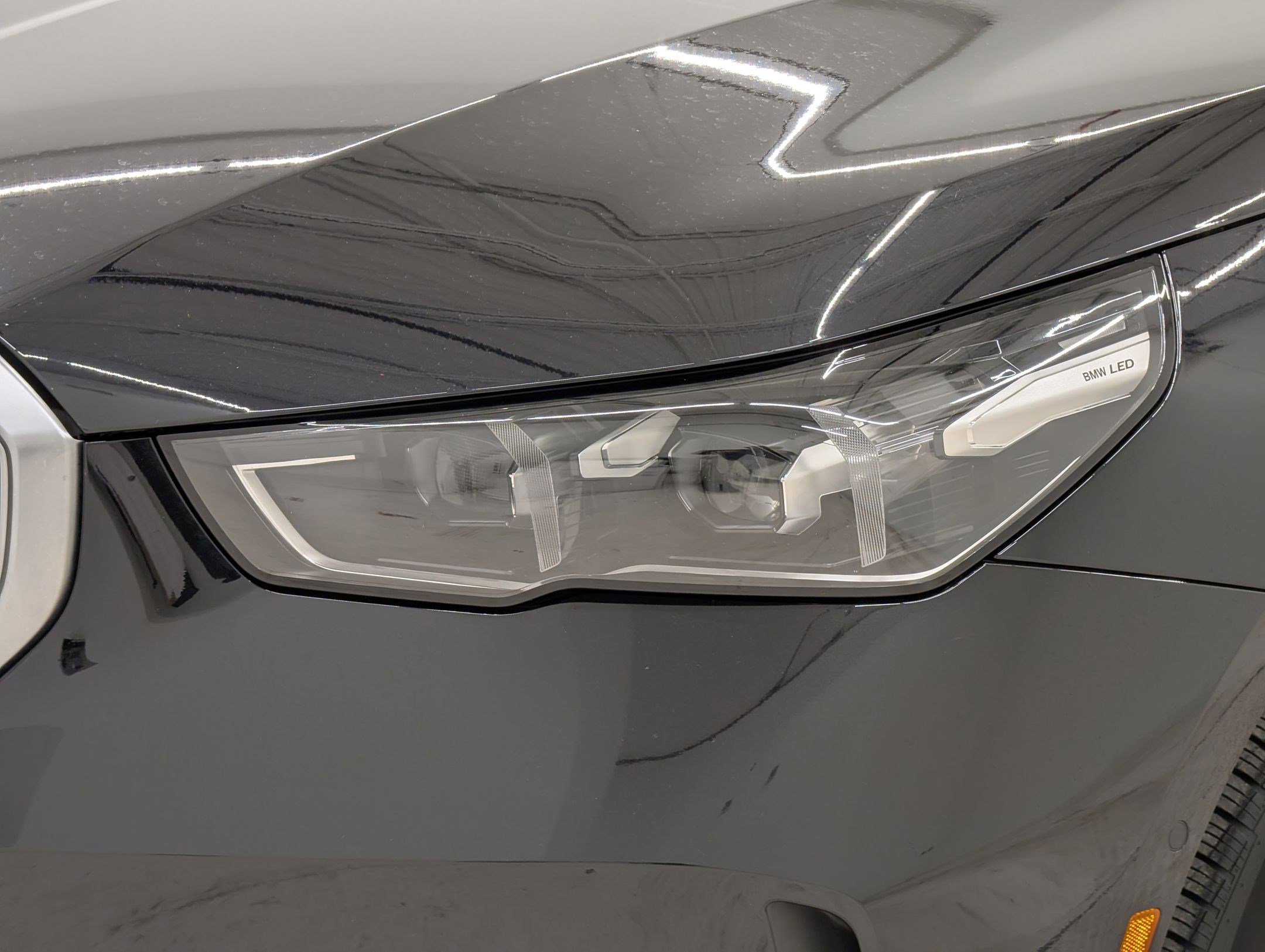 Used 2025 BMW 530i RWD image 11