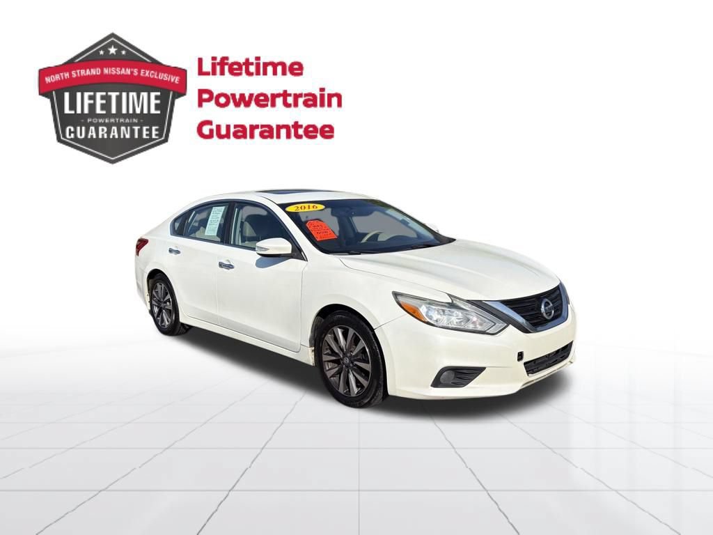Used 2016 Nissan Altima 2.5 SV w/ Convenience Package FWD image 8