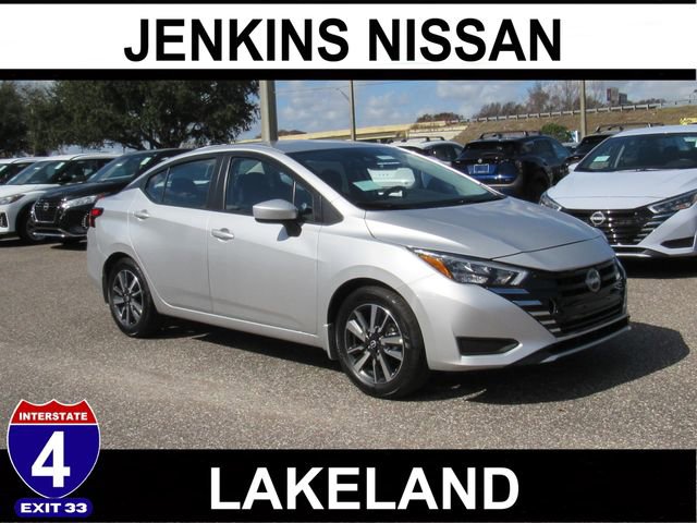 New 2025 Nissan Versa SV w/ Trunk Package image 1