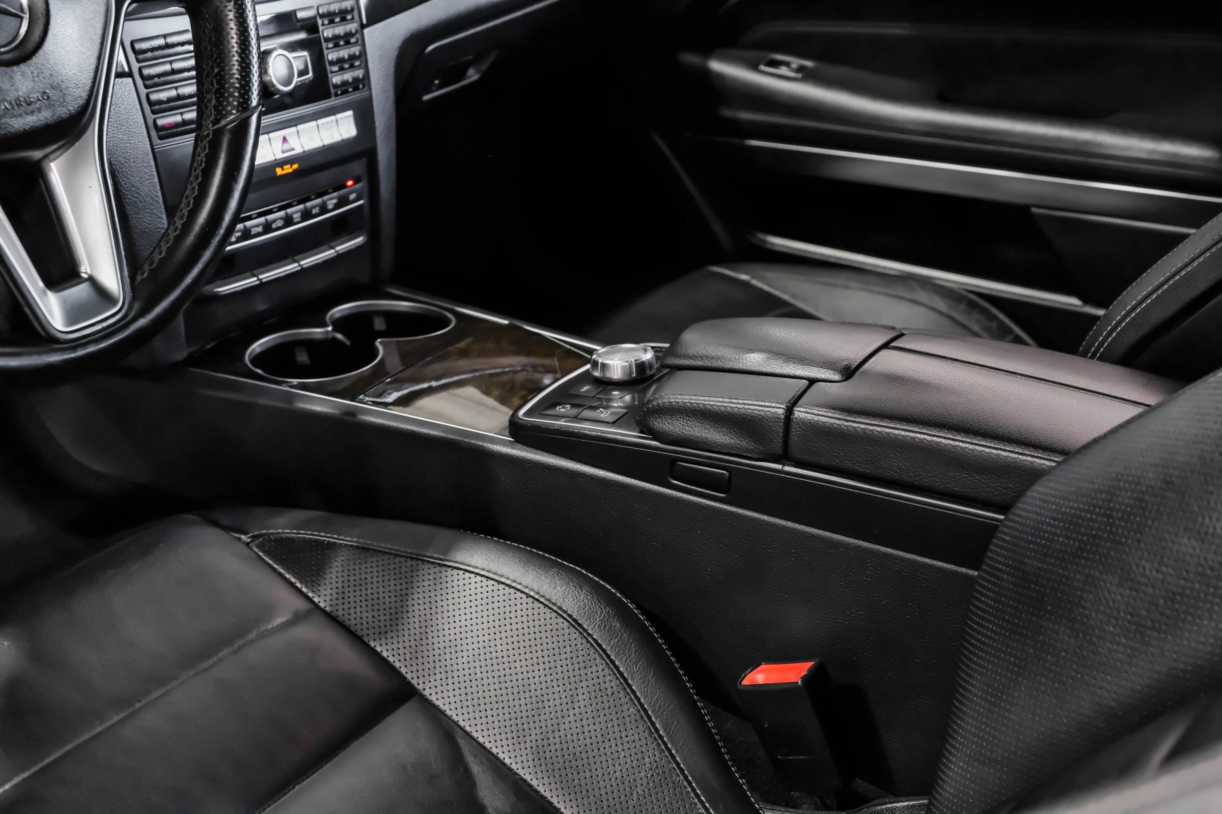 Used 2014 Mercedes-Benz E 550 Cabriolet image 27