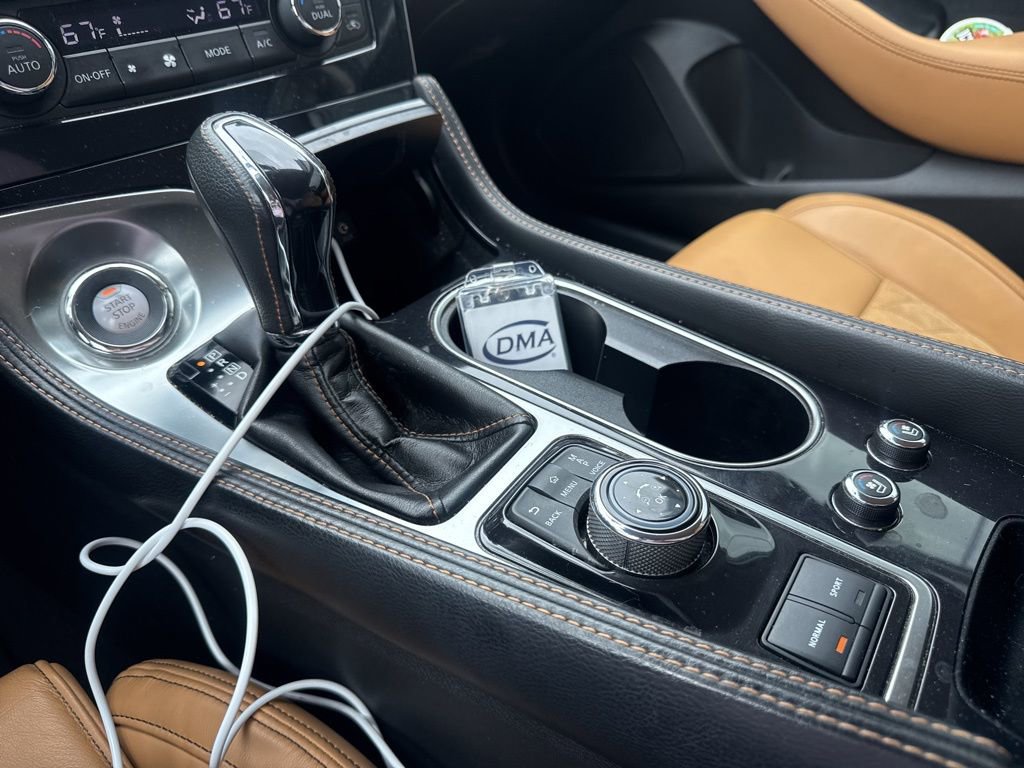 Used 2016 Nissan Maxima SR image 4