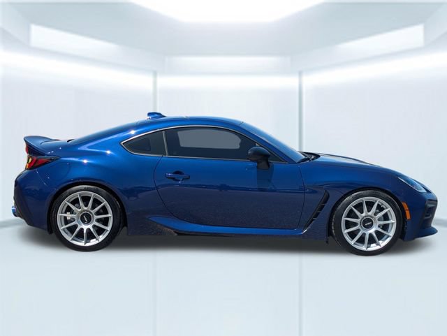 Used 2024 Toyota GR86 Premium RWD image 7