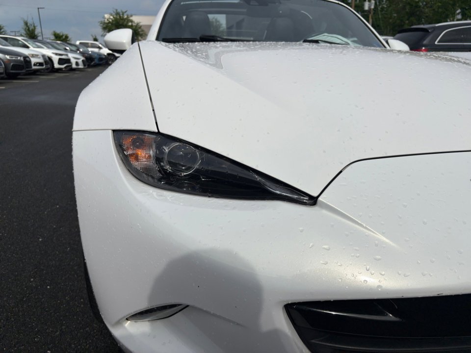 Used 2017 MAZDA MX-5 Miata RF Grand Touring RWD image 24