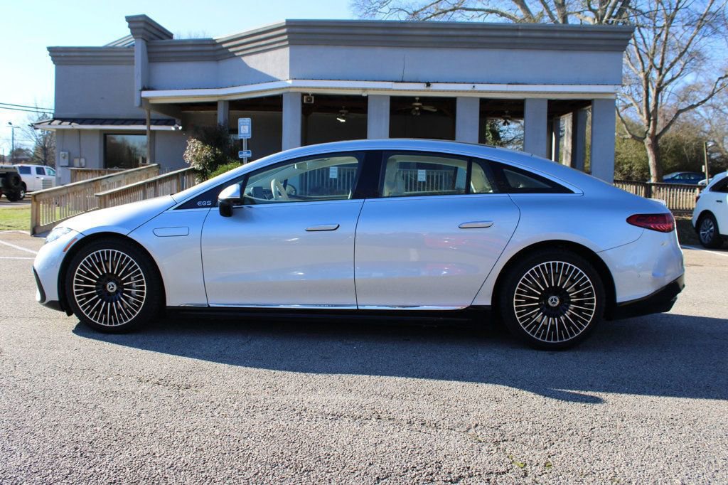 Used 2022 Mercedes-Benz EQS 450+ Sedan image 4