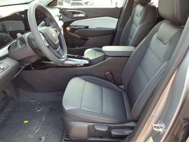 New 2026 Chevrolet Trax LT FWD image 6