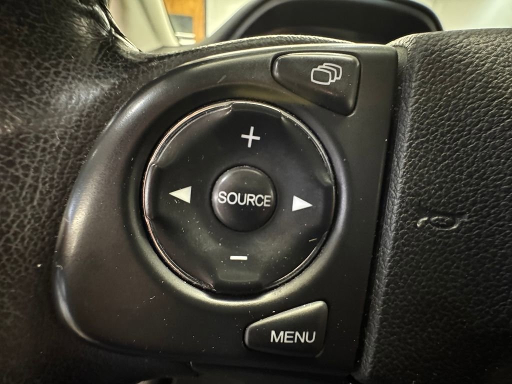 Used 2016 Honda CR-V Touring image 28