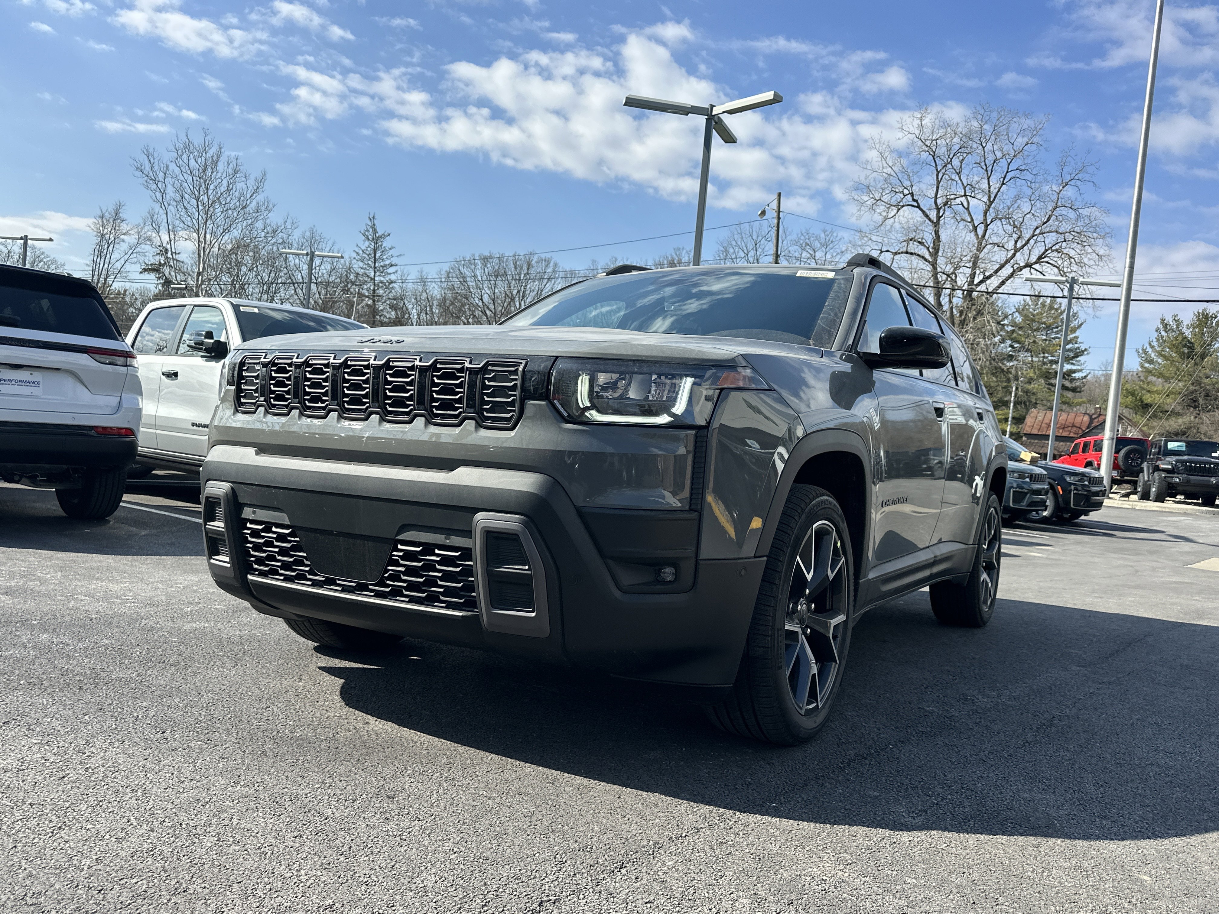 New 2026 Jeep Cherokee Overland image 18