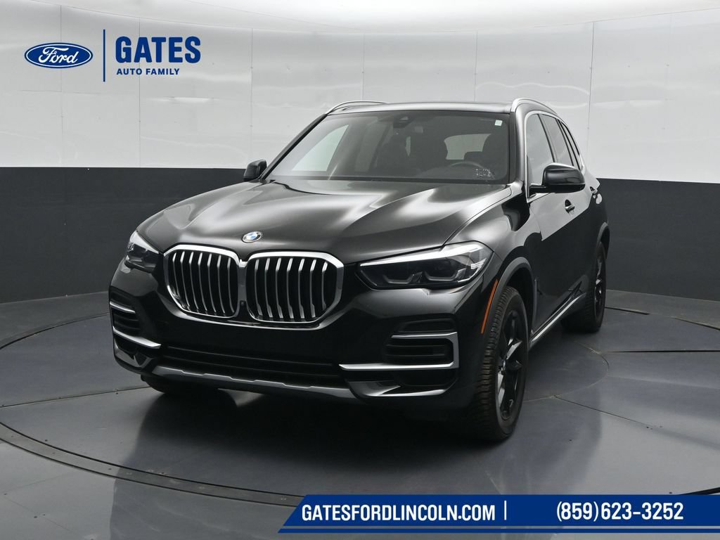 Used 2022 BMW X5 xDrive40i w/ Premium Package AWD/4WD image 5