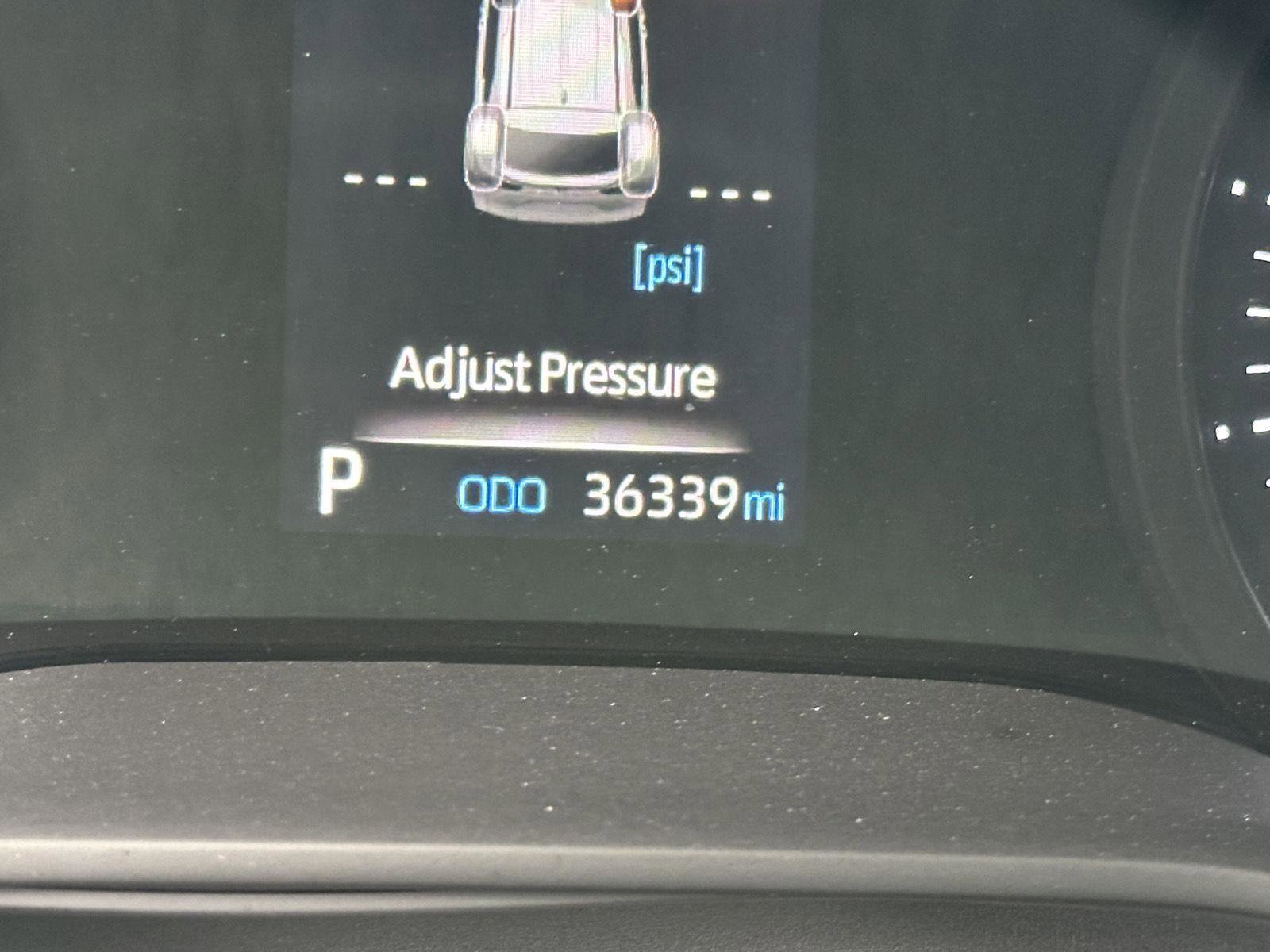 Used 2021 Toyota Sienna LE w/ LE Plus Package image 56