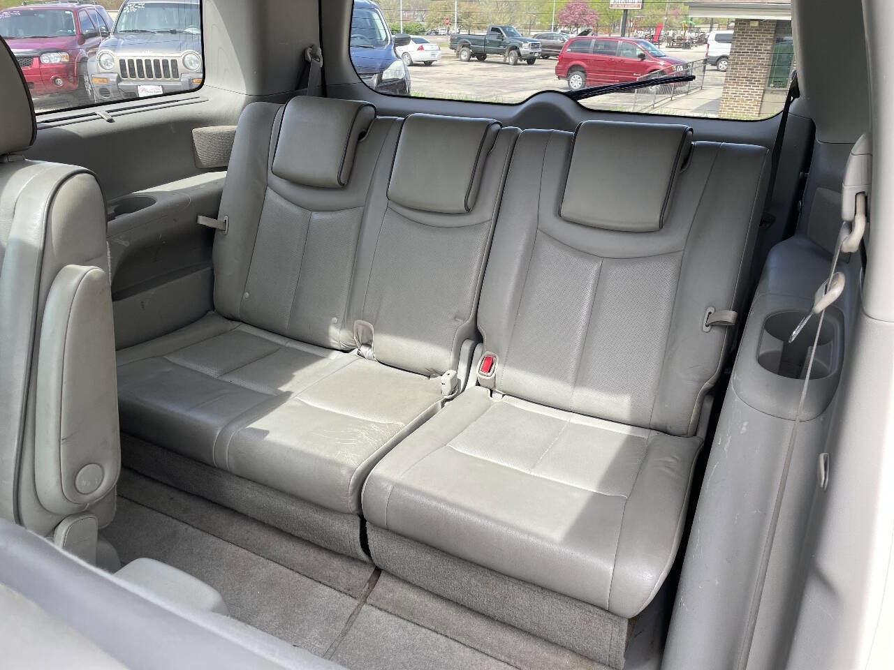 Used 2012 Nissan Quest LE FWD image 20