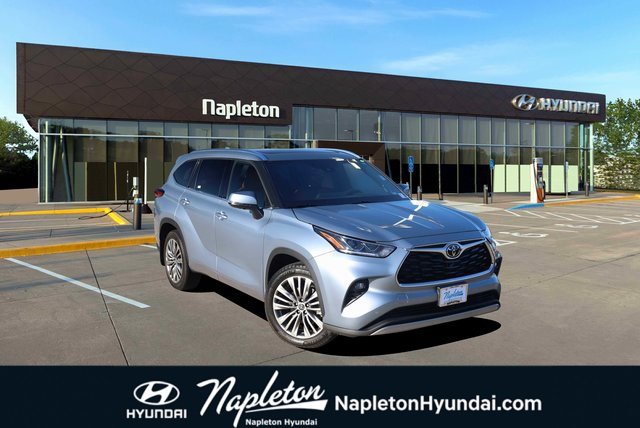 Used 2021 Toyota Highlander Platinum