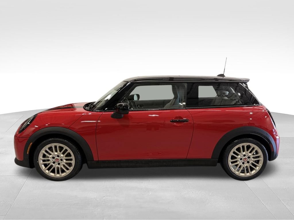 Used 2025 MINI Cooper S FWD image 2