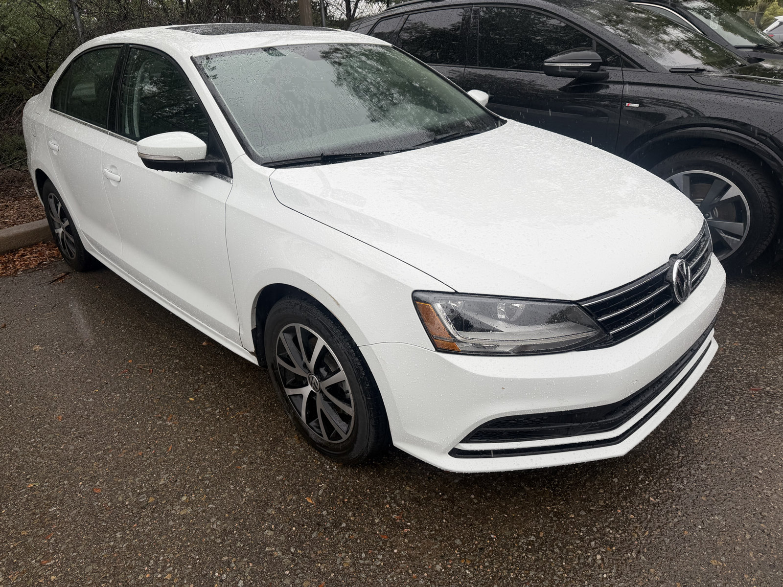 Used 2017 Volkswagen Jetta SE FWD image 8