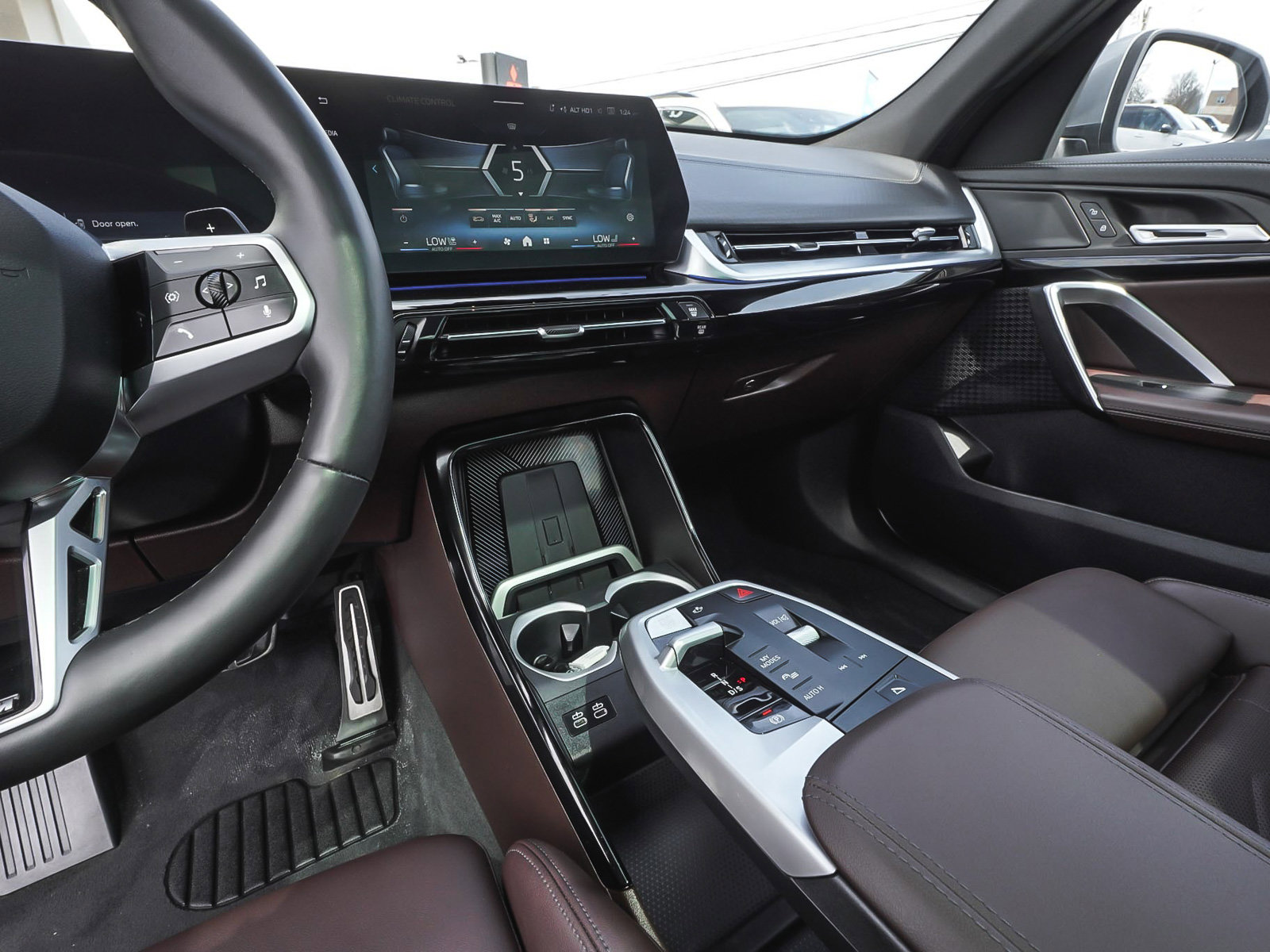 Used 2025 BMW X2 xDrive28i image 26