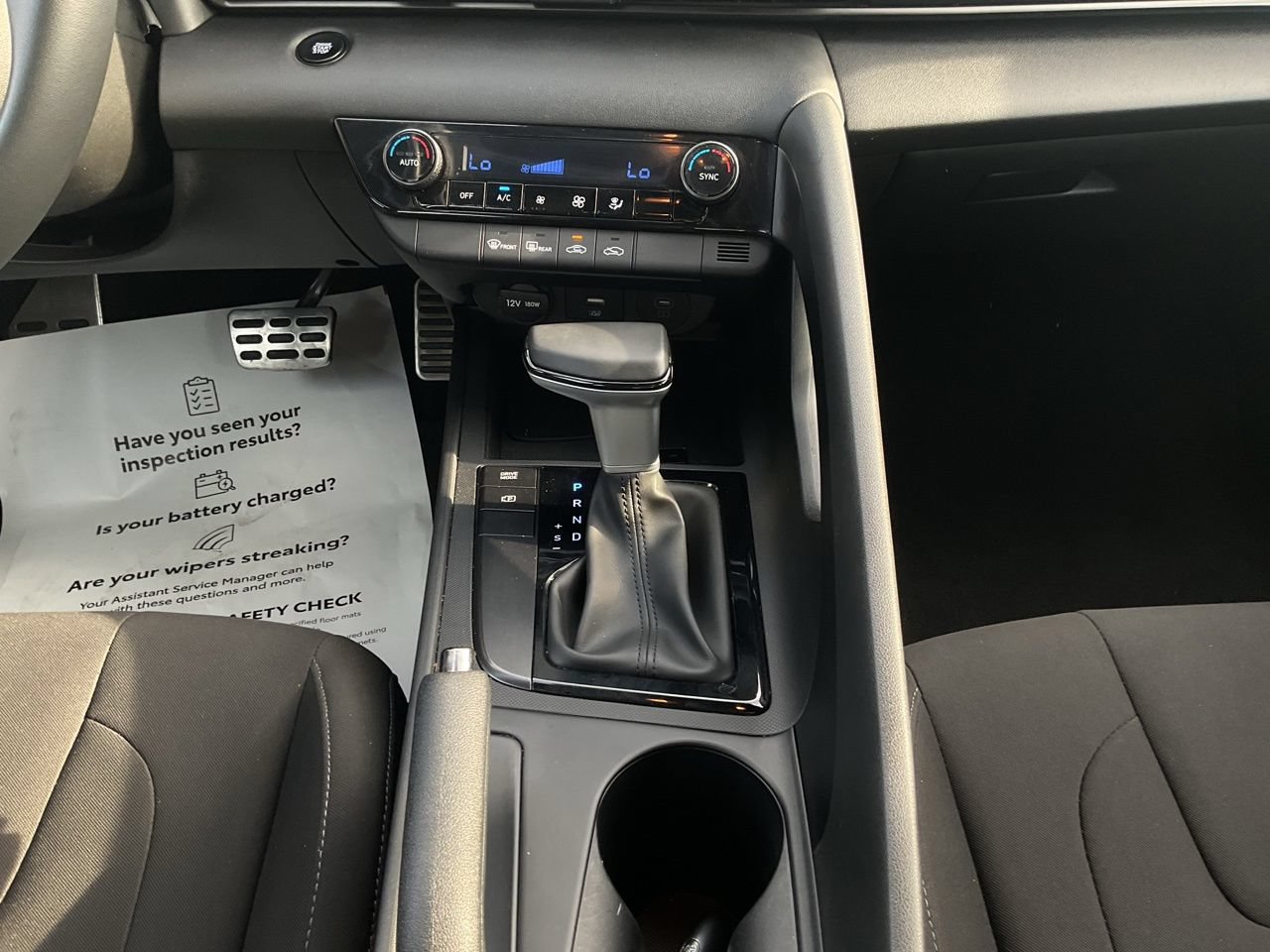 Used 2026 Hyundai Elantra Sport FWD image 9