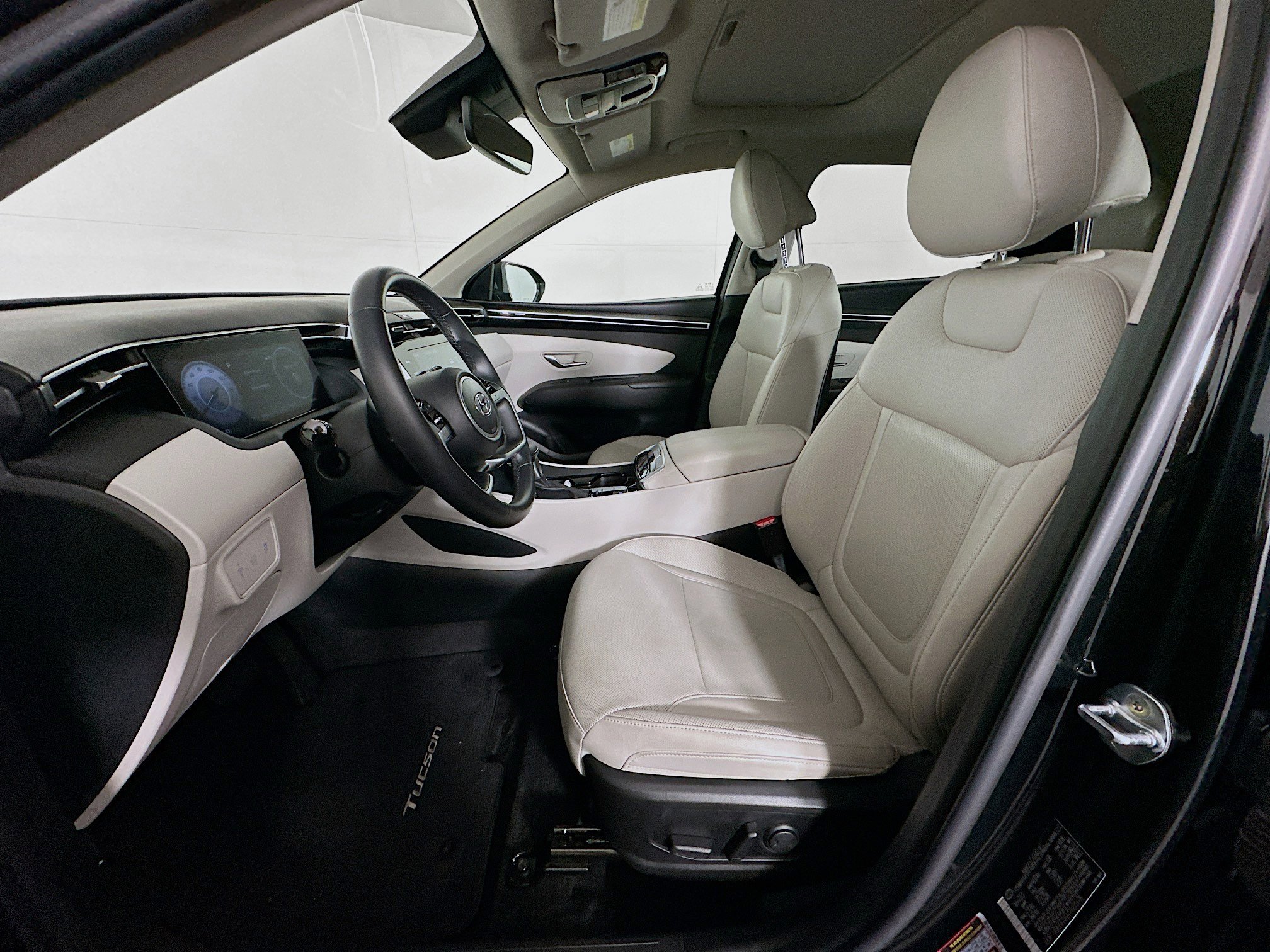 Used 2023 Hyundai Tucson SEL w/ Convenience Package image 13