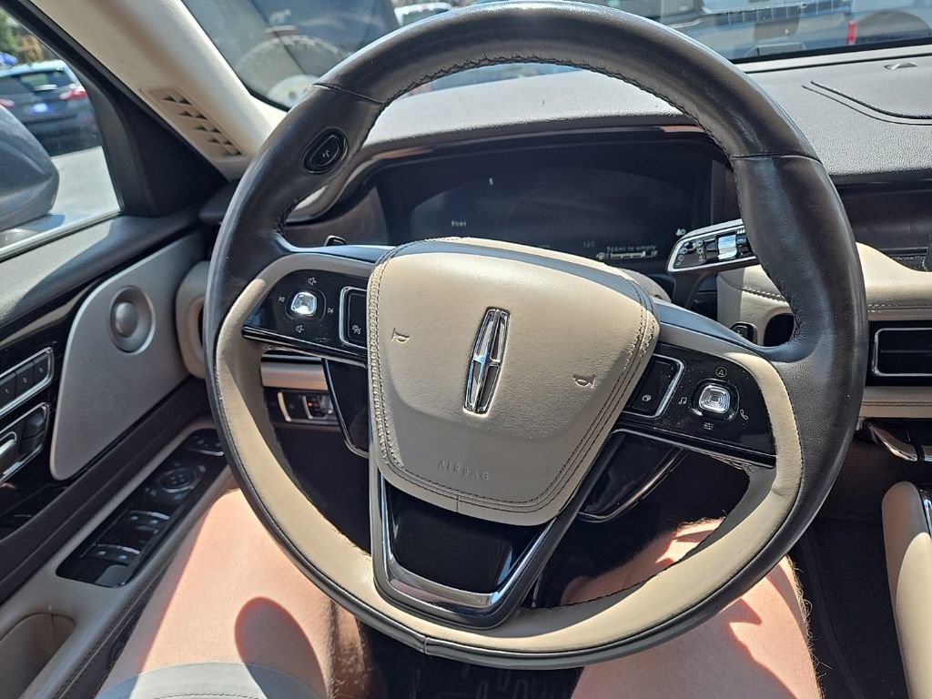 Used 2022 Lincoln Aviator Reserve w/ Equipment Group 201A RWD image 12